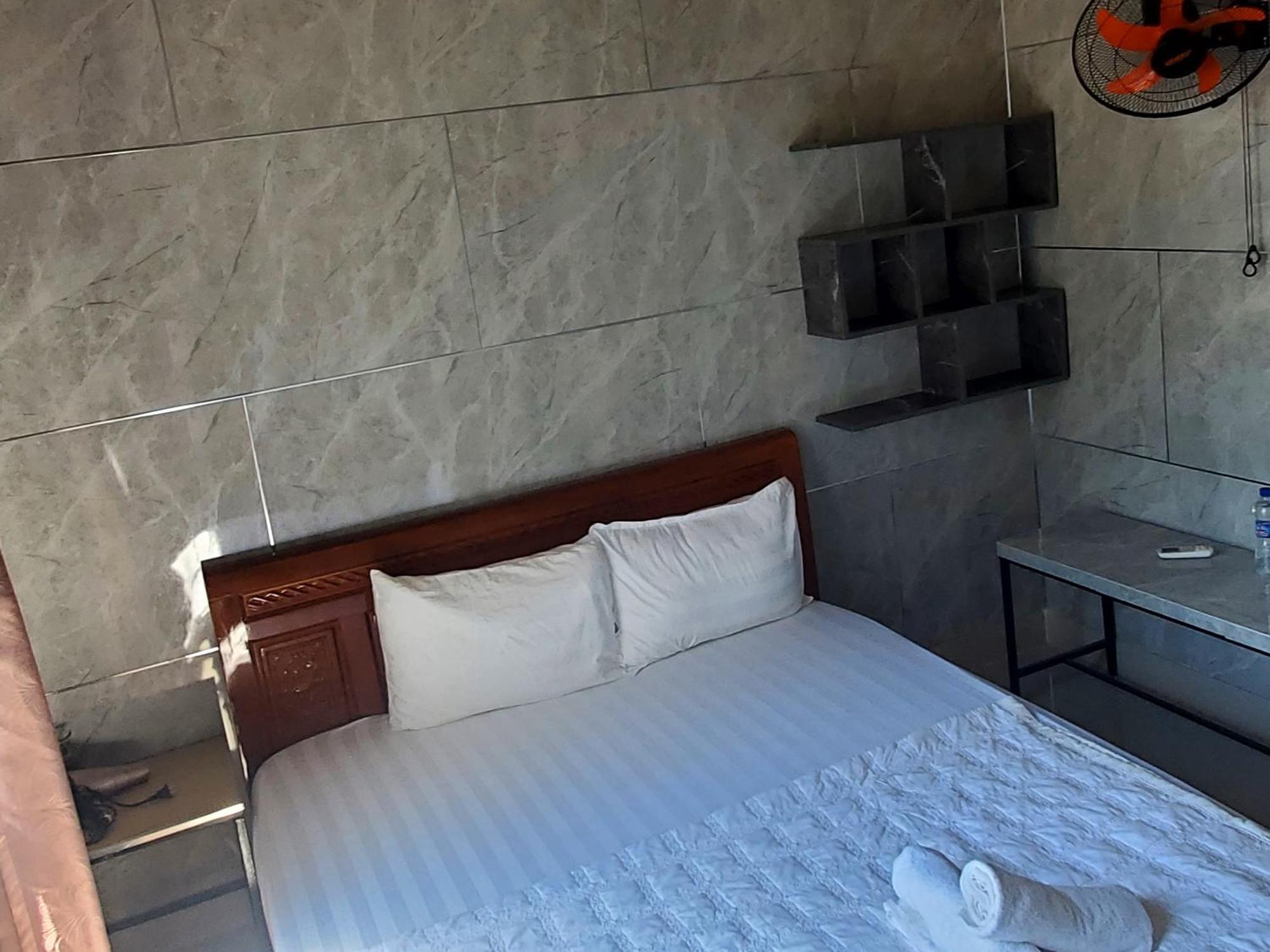 Tuan Thanh Homestay Tân Hiệ Habitación foto