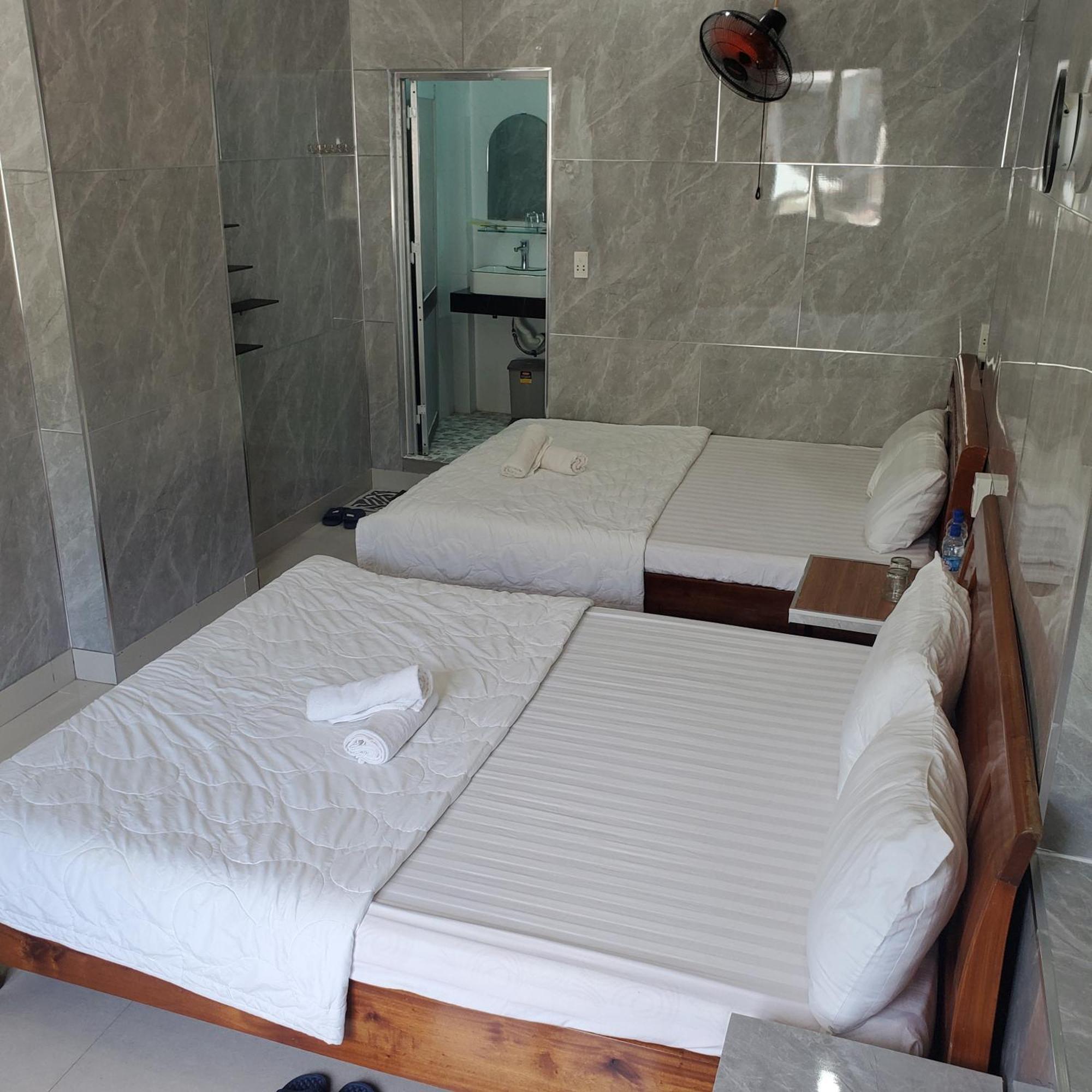 Tuan Thanh Homestay Tân Hiệ Habitación foto